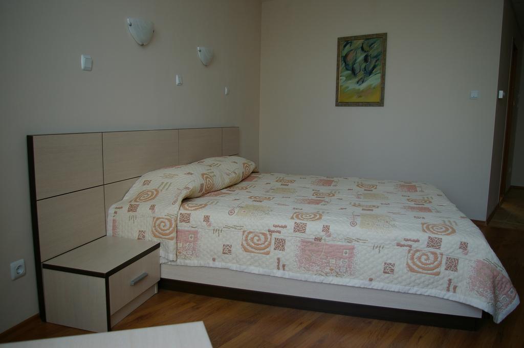 Hotel Atagen Pomorie Cameră foto